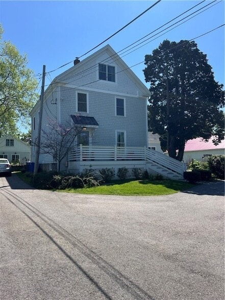 Photo - 400 Paradise Ave