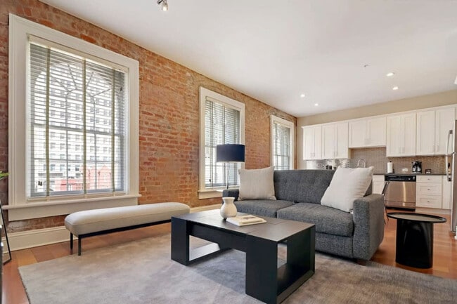 Building Photo - 822 Perdido St Unit ID1272340P