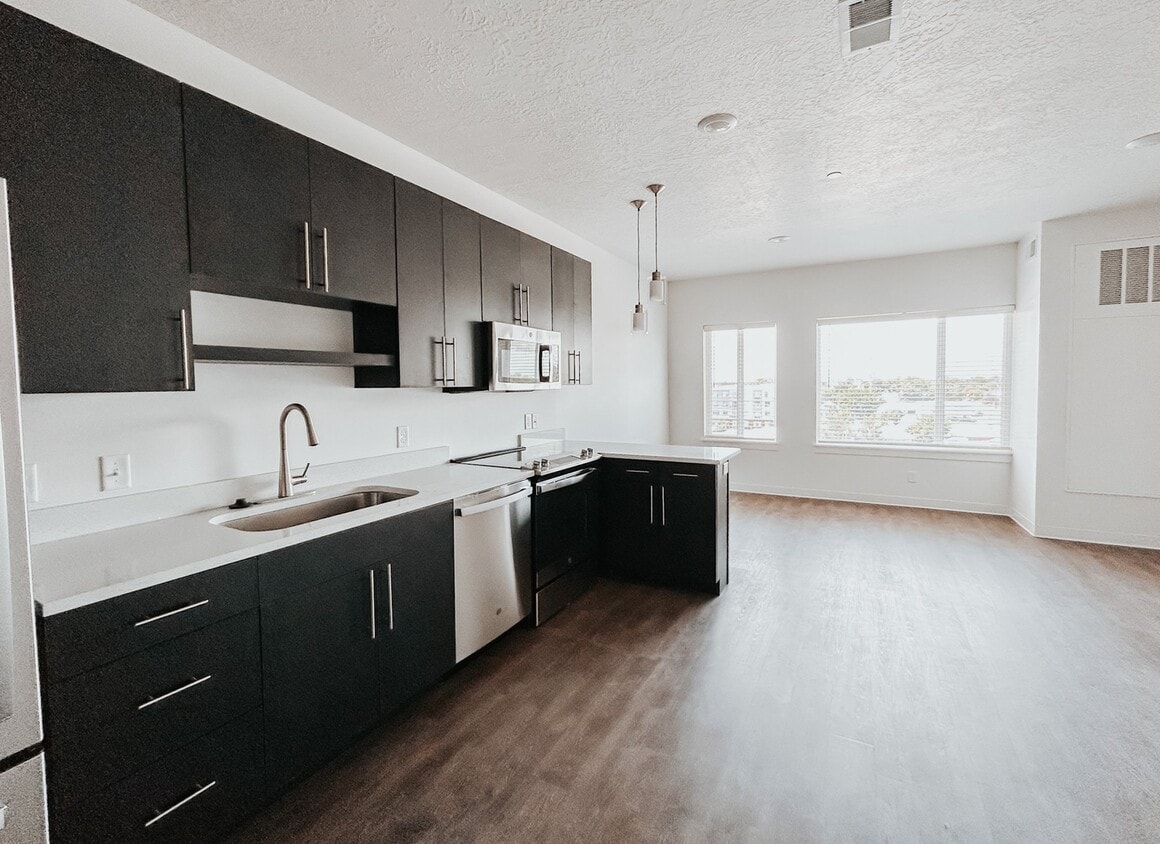 studio overall pro - S1