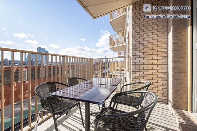 Photo - 16 West St Unit FL2-ID2195