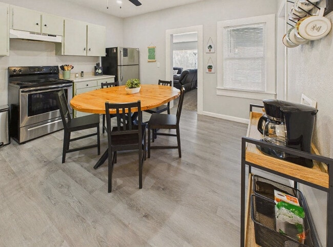 Photo - 1603 Main St Unit SI ID1624366P
