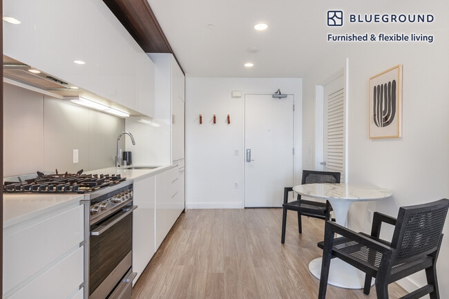 Photo - 39 Tehama St Unit SI FL8-ID205