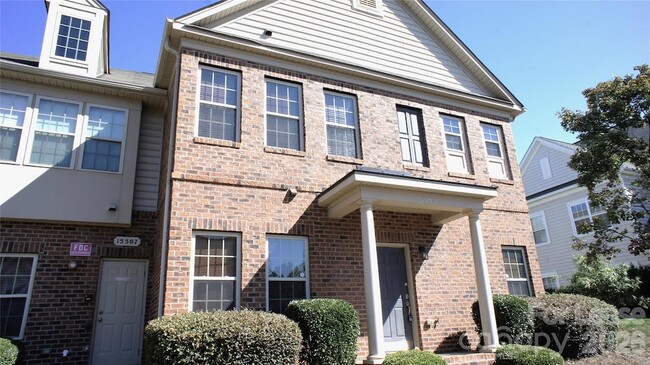 Building Photo - 15509 Barossa Valley St Unit 393A