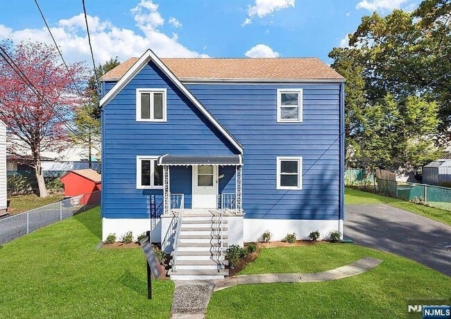 Building Photo - 514-518-518 Lafayette Ave