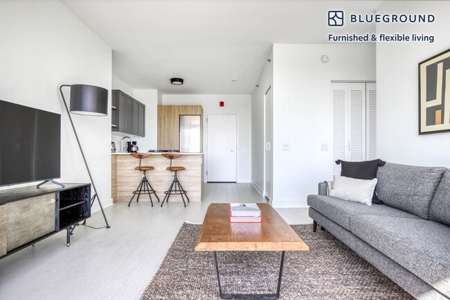 Photo - 1035 W Van Buren St Unit SI FL19-ID438