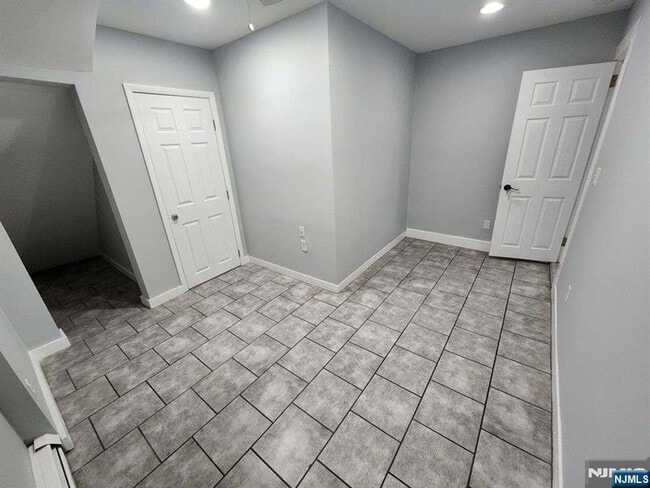 Photo - 237 Spring St