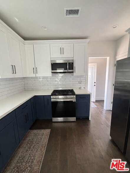 Photo - 5337 Deane Ave
