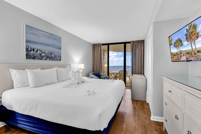 Photo - 2500 N Ocean Blvd Unit ID1267785P