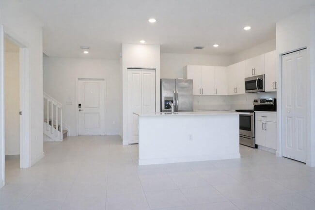 Photo - 11833 NW 47th Manor