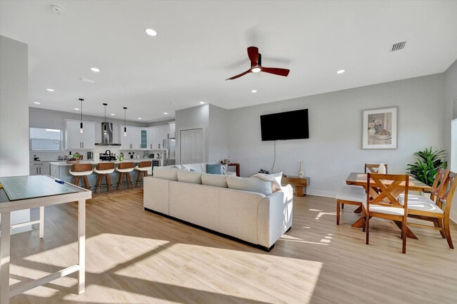 Photo - 4120 W North A St Unit ID1324837P