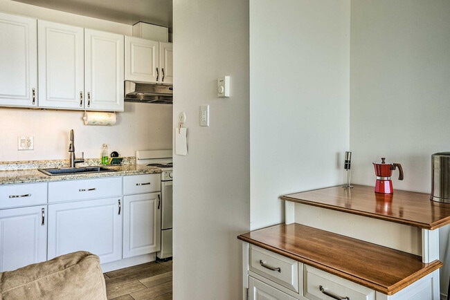 Photo - 4 Anchor Dr Unit SI FL4-ID1546118P