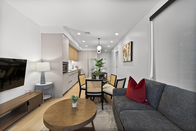 Photo - 35 W 2nd St Unit SI ID1240284P