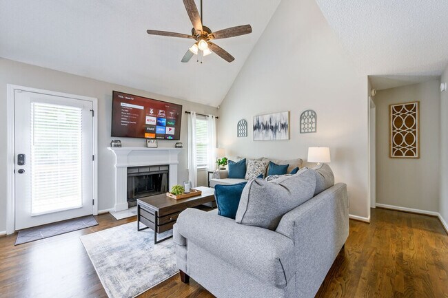 Photo - 13 Windfield Dr Unit SI ID1234836P