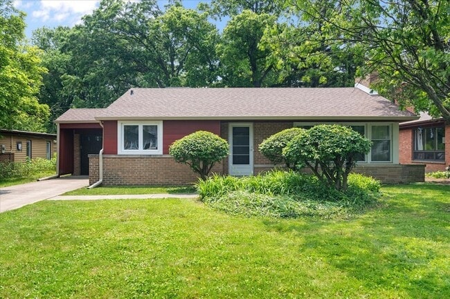 Building Photo - 1719 Ferndale Ave