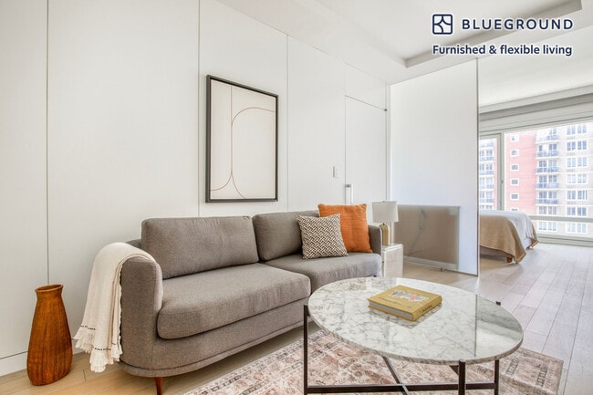 Photo - 572 11th Ave Unit FL6-ID1511