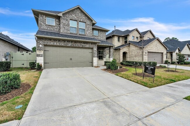 Photo - 16856 Pink Wintergreen Dr