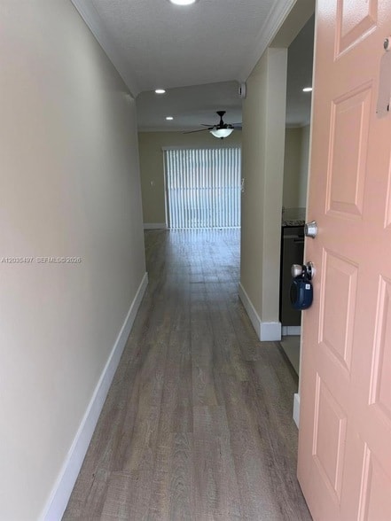 Building Photo - 8443 Royal Palm Blvd Unit 8443