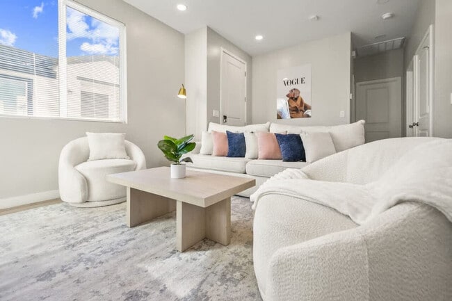 Photo - 6606 W Paradise Ln Unit ID1269385P