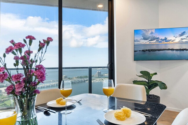 Building Photo - 398 NE 5th St Unit ID1340729P