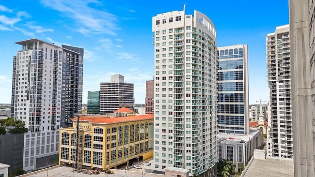 Photo - 350 SE 2nd St Unit 2960