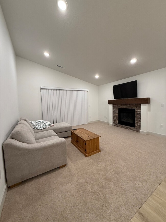 Photo - 385 Taft St Unit SI ID1397081P