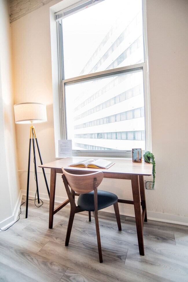 Photo - 50 N Illinois St Unit ID1014542P