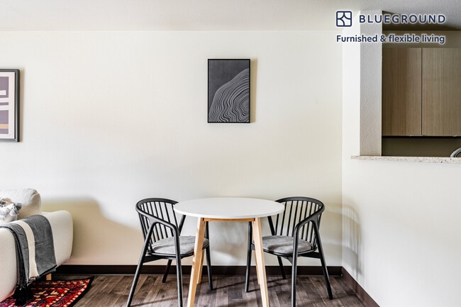 Photo - 4760 21st Ave NE Unit FL3-ID864