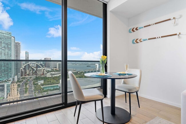 Photo - 398 NE 5th St Unit SI ID1464602P