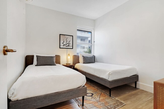 Photo - 4025 Indian Creek Dr Unit ID1272090P