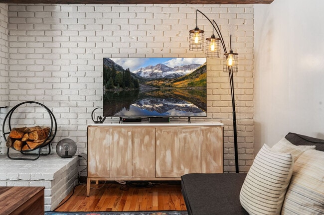 Photo - 1039 E Cooper Ave Unit ID1339918P