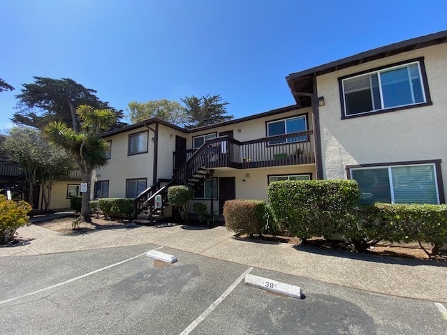 Photo - Lake View Terrace Apartments Unit 19