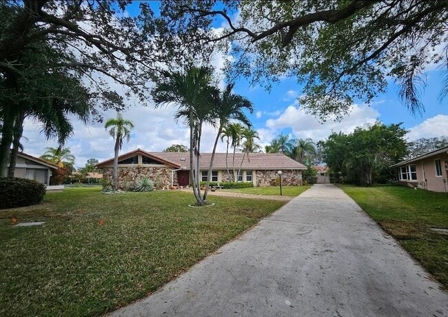 Photo - 197 NW 113th Way