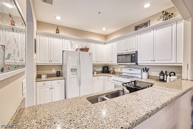 Photo - 3230 Cottonwood Bend