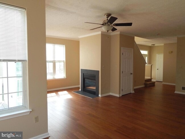 Photo - 862 N Waterford Ln
