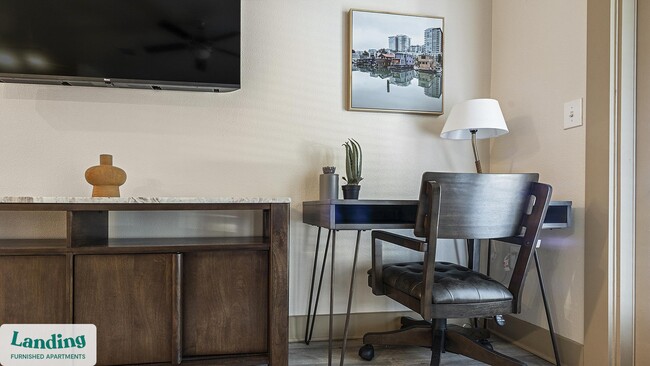 Building Photo - 2056 Sundance Parkway Unit 4301