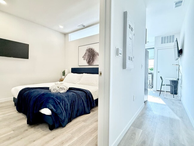 Photo - 501 N Perth St Unit SI ID1289469P