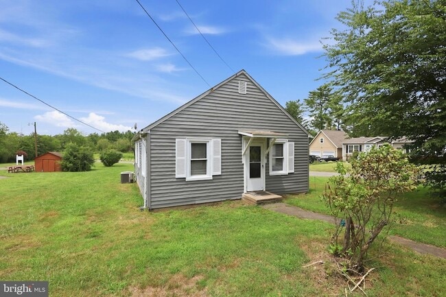 Building Photo - 9246 Prospect Ave