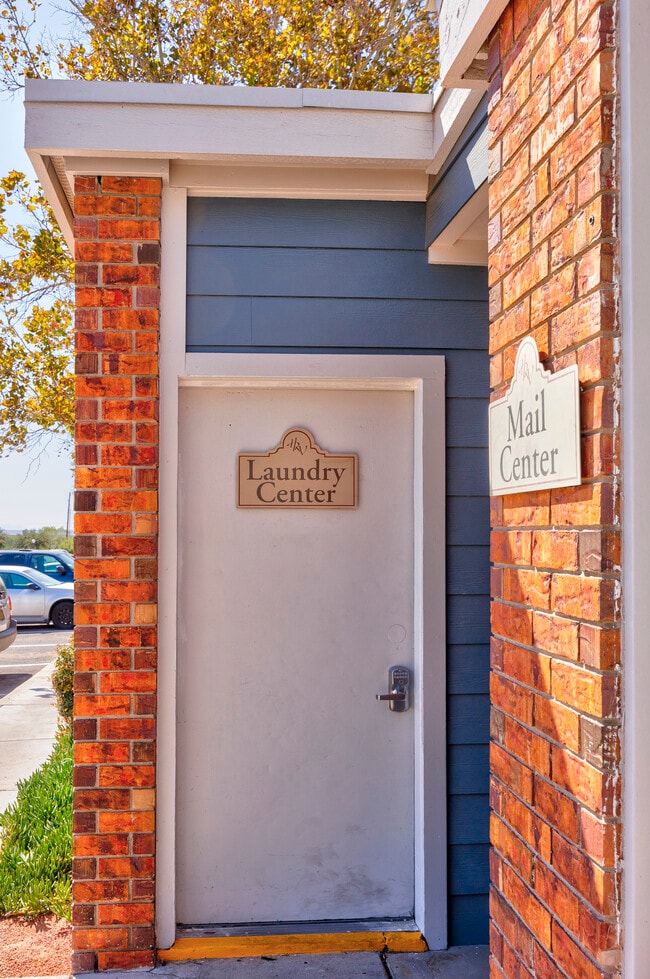 Photo - HIGH RANGE VILLAGE