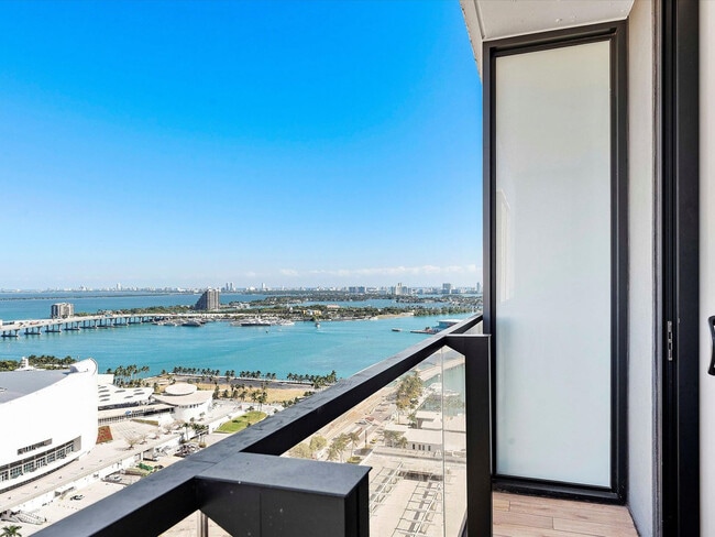 Photo - 398 NE 5th St Unit ID1240638P