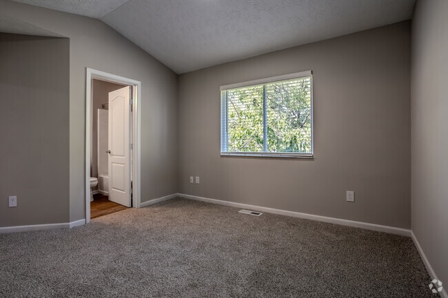 3BR, 2.5BA - 1,125 SF - The Oynx - Primary Bedroom - The Franklin at Crossridge