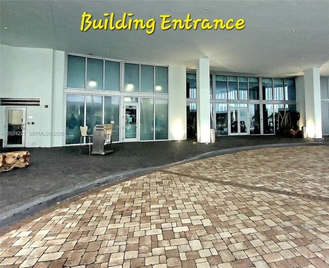 Photo - 90 SW 3rd St Unit 2208
