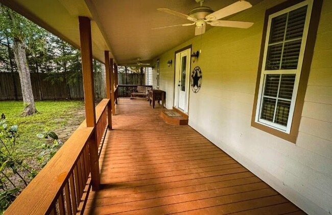 Photo - 38 Martha Ln