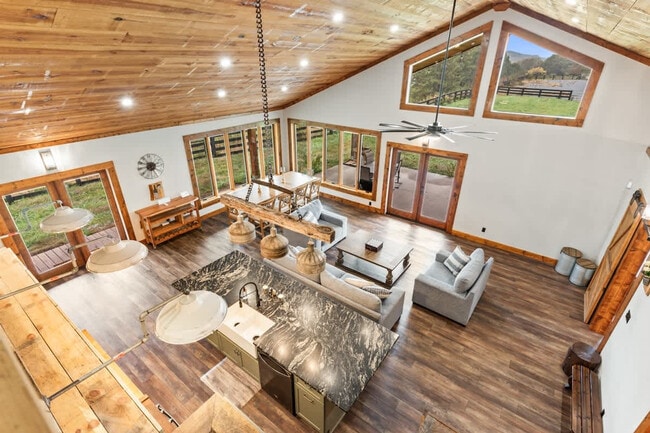 Photo - 299 Westview Dr Unit ID1371158P