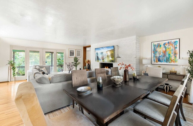 Photo - 4989 Randlett Dr Unit SI ID1464997P