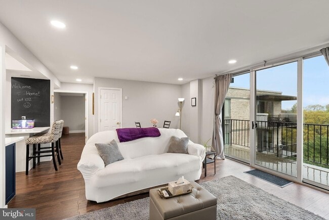 Photo - 3245 Rio Dr Unit 1012