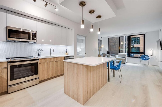 Photo - 1051 First Street Northeast-SI ID1040186P Unit SI ID1040186P