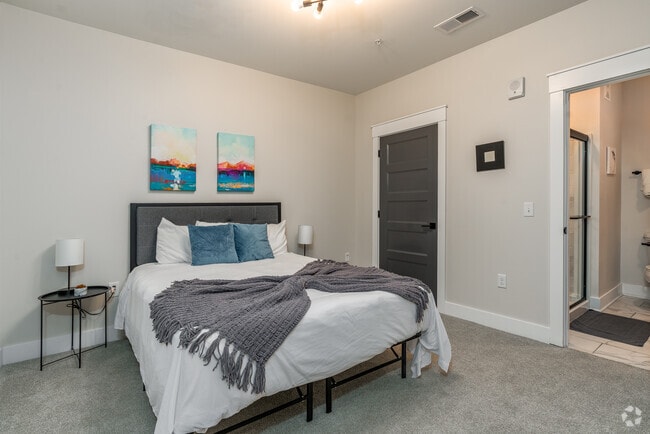 Photo - Discovery Park Place