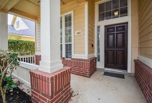 Photo - 4007 Gazebo Ln