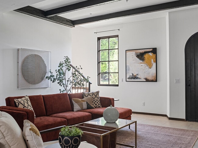 Photo - The Spaniard