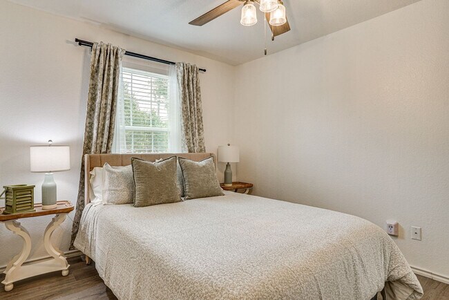 Photo - 4211 Coronet Ln Unit SI ID1623796P